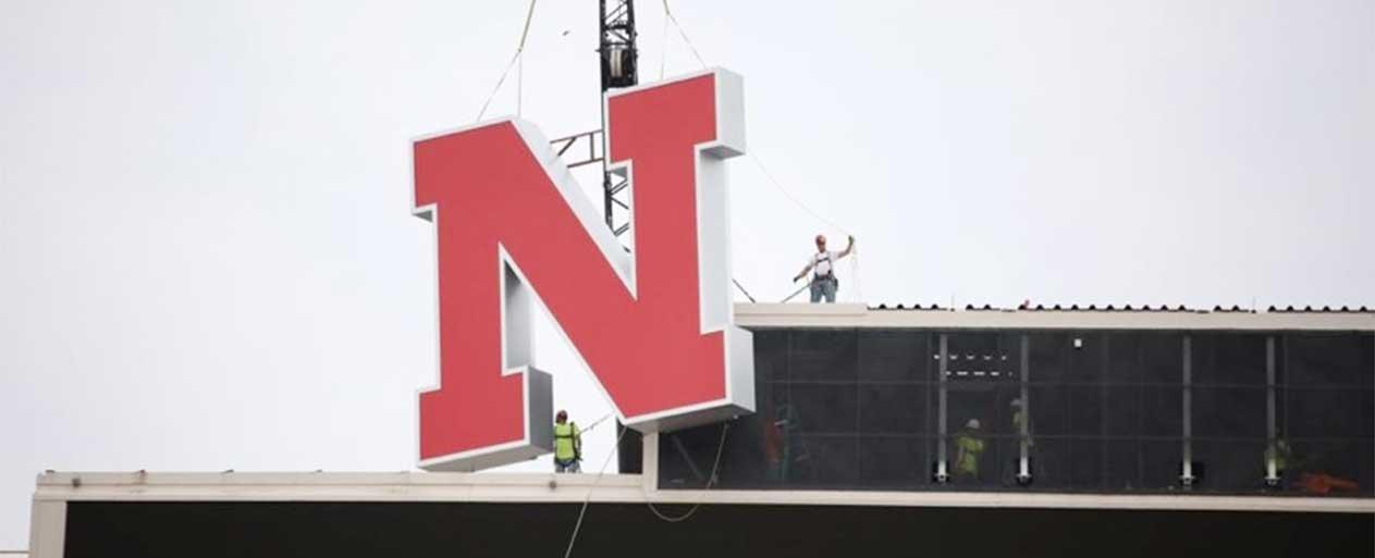 Picture of Local 21 constructing the giant N at the Nebraska Ralston Arena